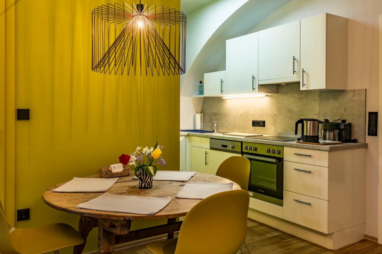 Yellow Flat By Grazrentals With Best Location & Free Parking Екстер'єр фото